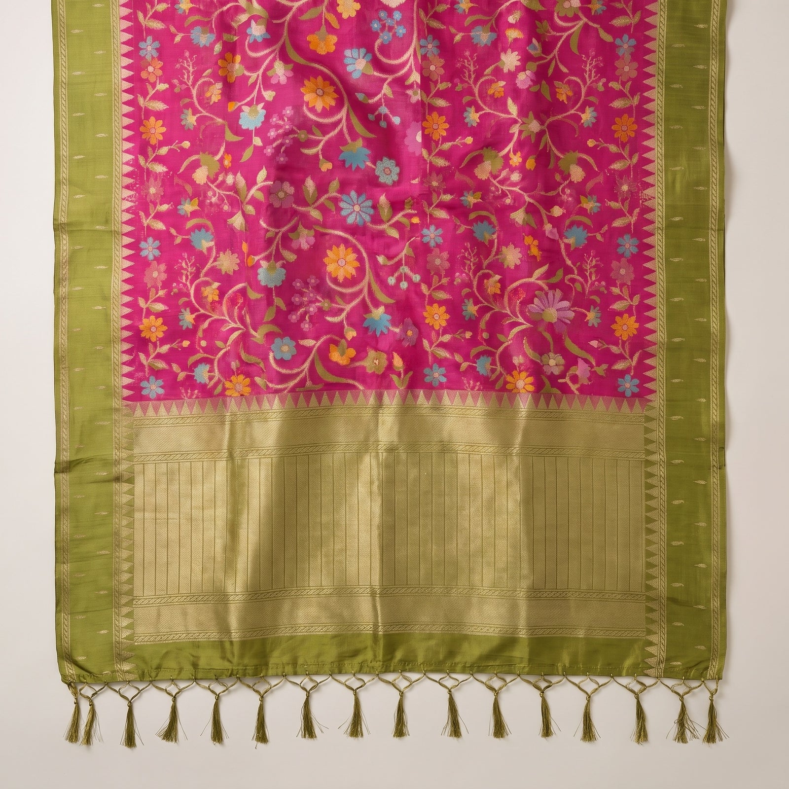 Macro close-up of the olive green border and temple weave detail