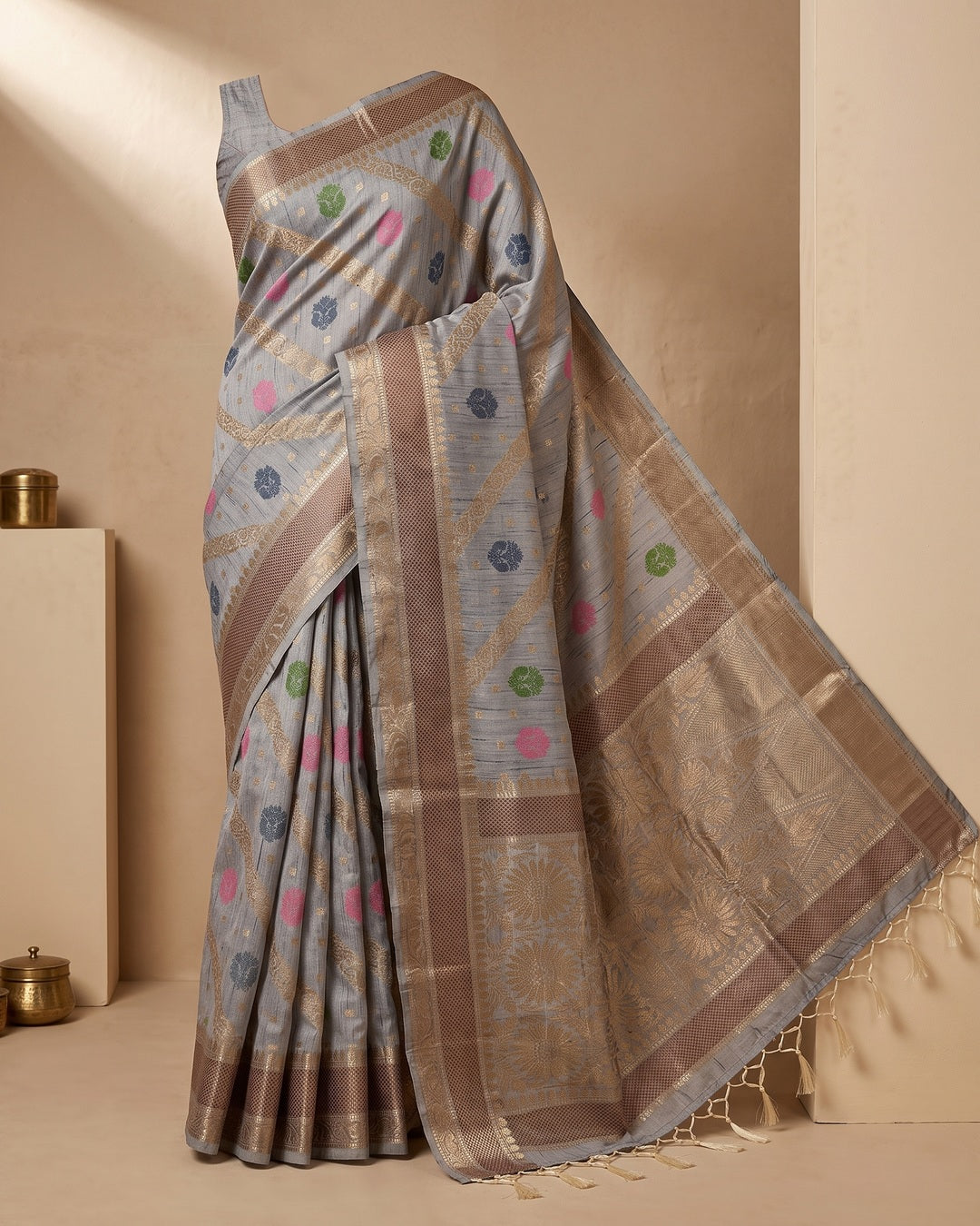 House of Diya Chinniya Tussar ash saree hero view