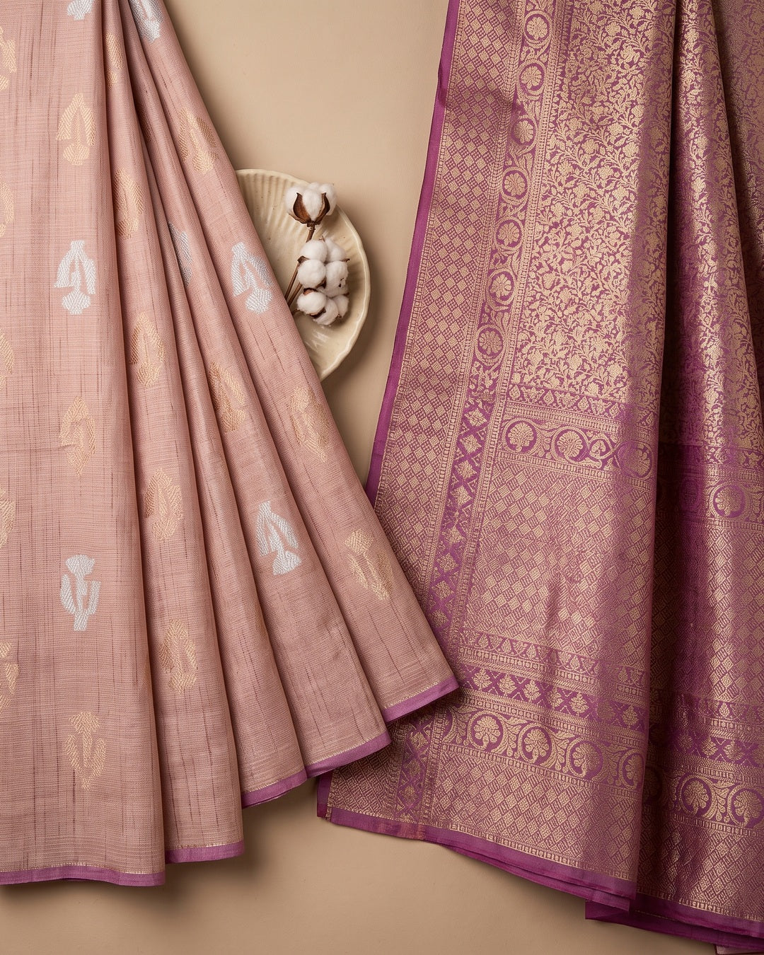 House of Diya Khadi off shade saree body detail