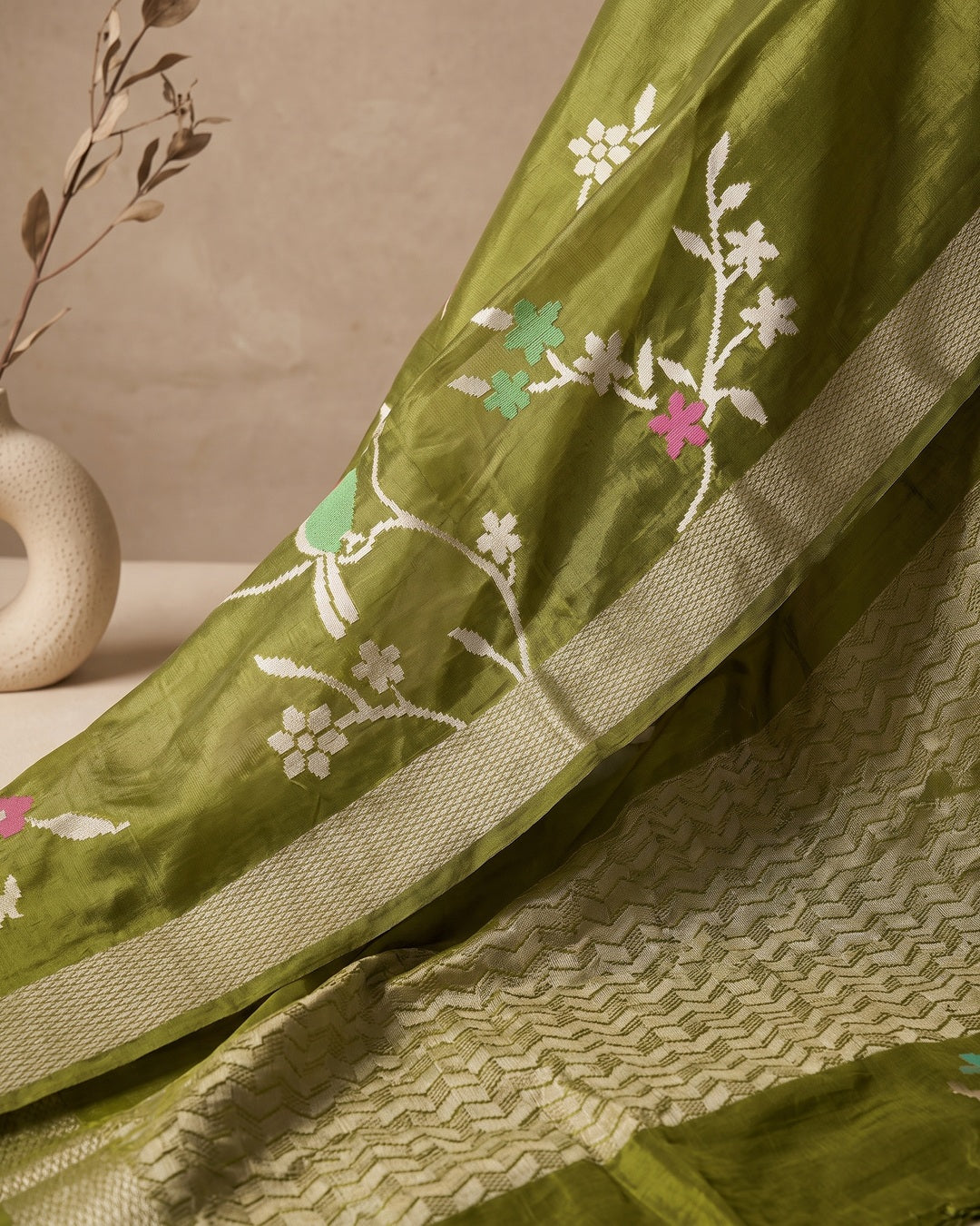 Aaranya Paper Silk saree border detail